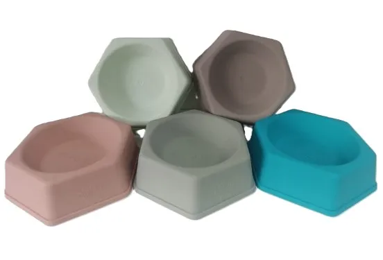 Madpet Altıgen Plastik Mama Kabı 13 Cm